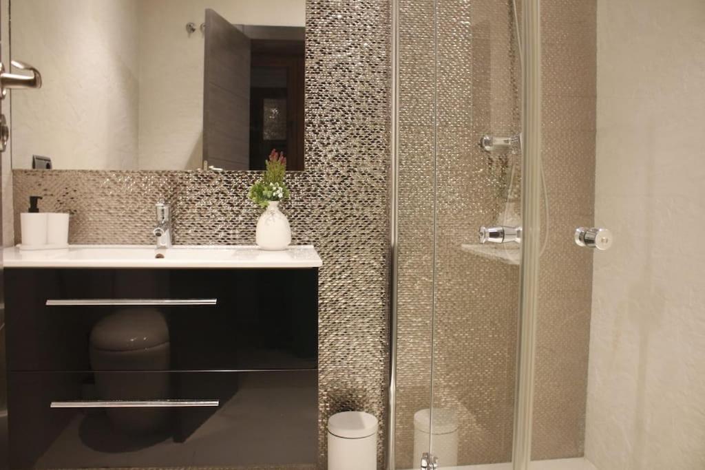 Taracea Suites Plaza Nueva Granada Eksteriør bilde