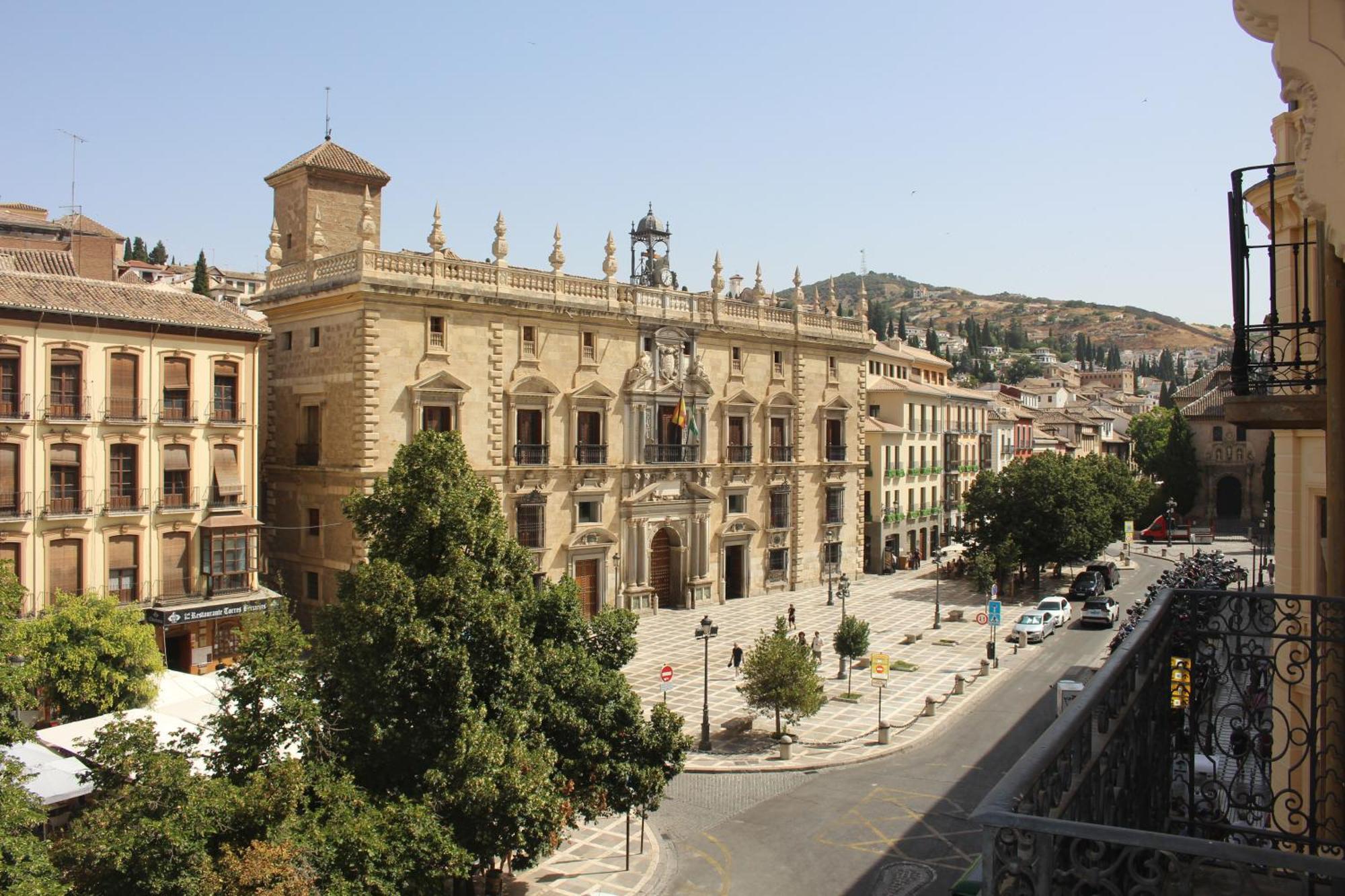 Taracea Suites Plaza Nueva Granada Eksteriør bilde